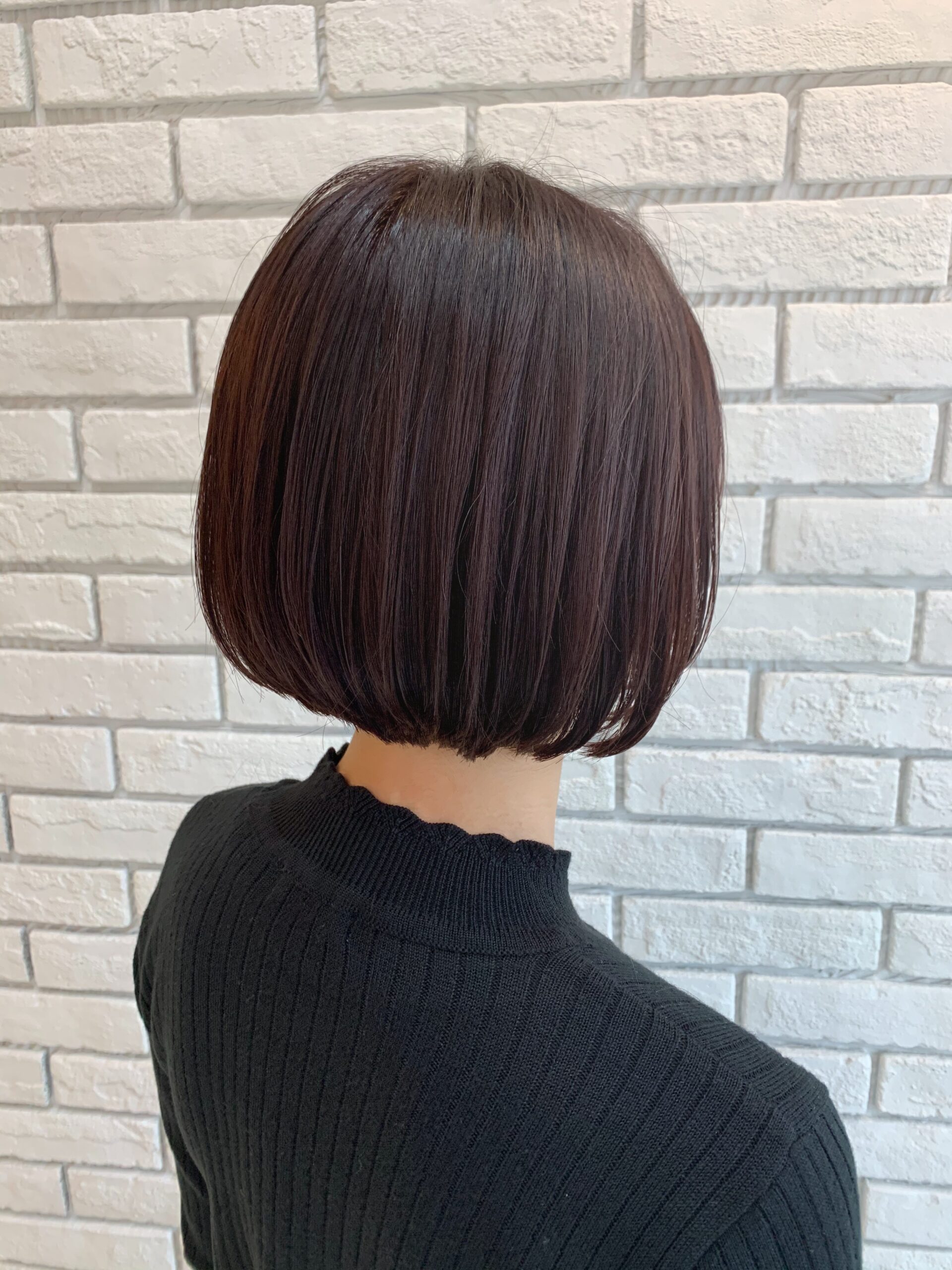 白髪が気になり始めた30代・40代女性へ ― 原因からサロンでの最新ケアまで徹底ガイド ―